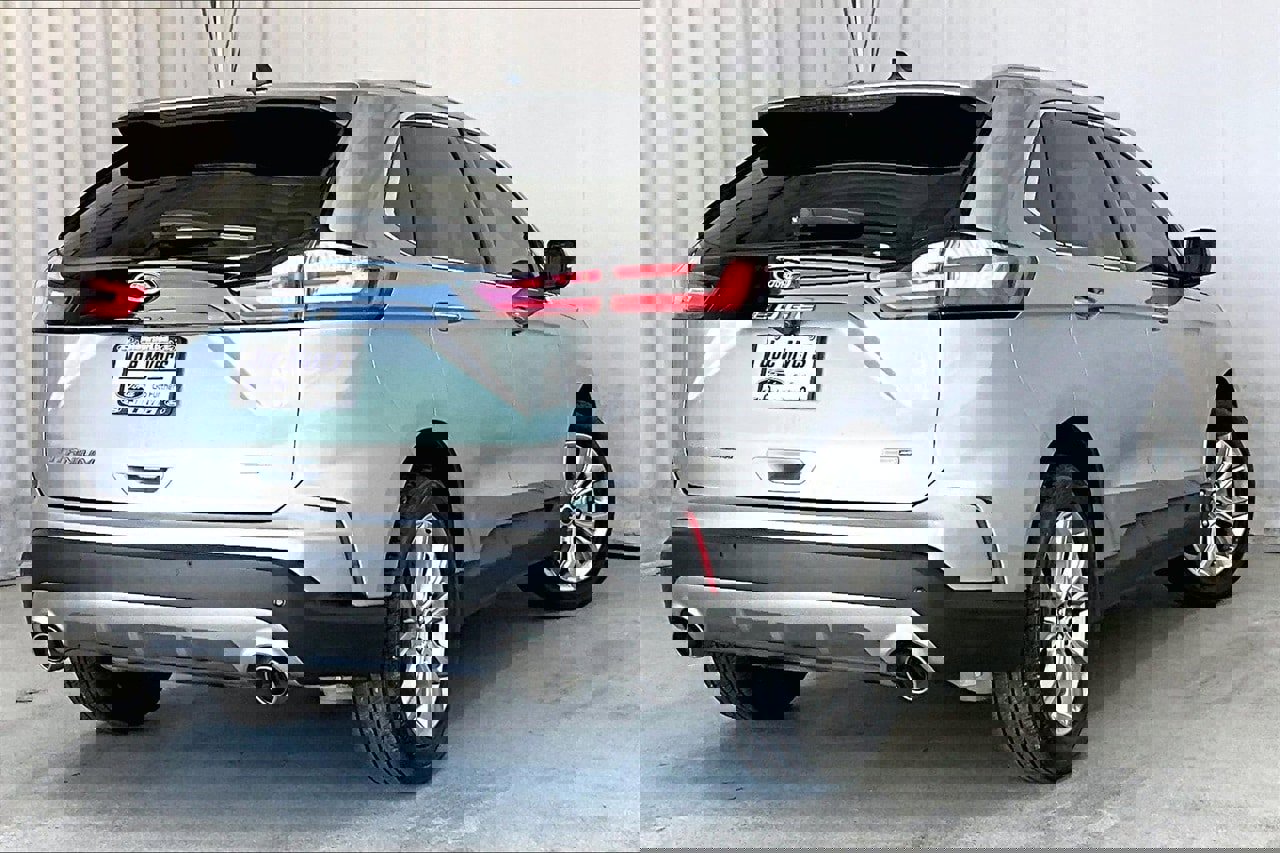 Used 2022 Ford Edge Titanium image 13