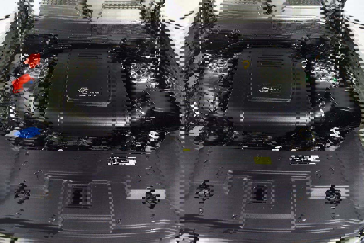 Used 2023 Land Rover Defender 110 S image 67