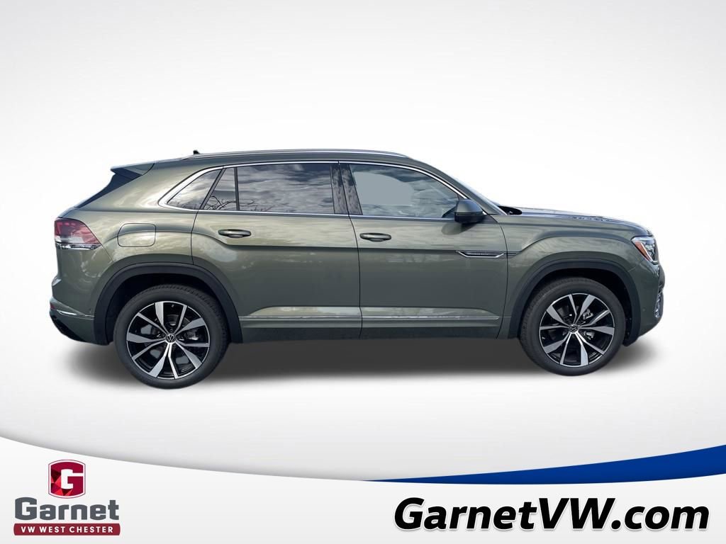 New 2026 Volkswagen Atlas Cross Sport SEL Premium R-Line image 6
