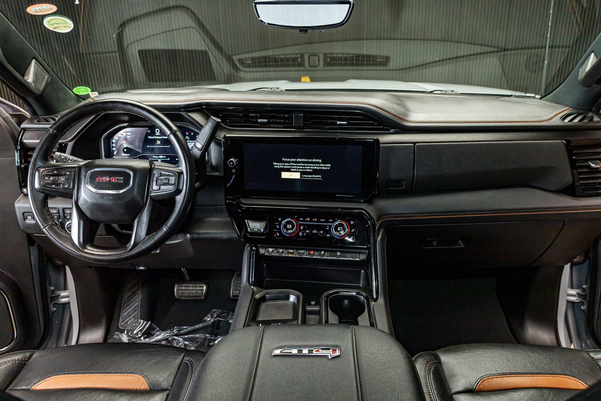 Used 2024 GMC Sierra 3500 AT4 w/ AT4 Premium Plus Package image 16