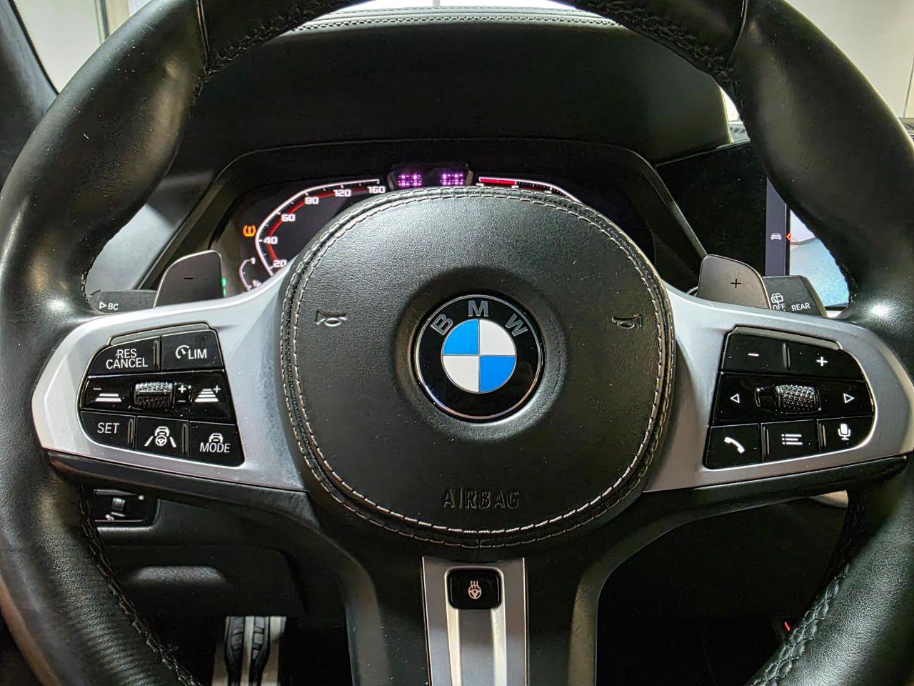 Used 2020 BMW X5 M50i w/ Executive Package image 35