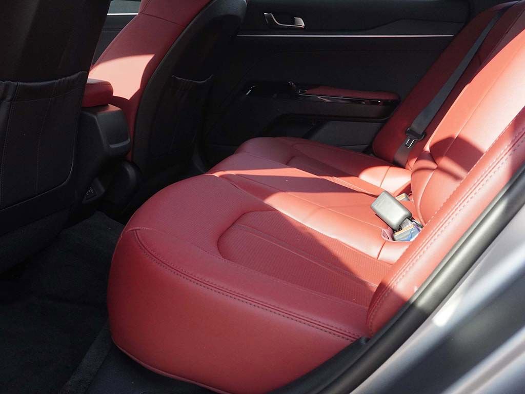 Used 2025 Kia K5 GT-Line w/ GT-Line Premium Package FWD image 29