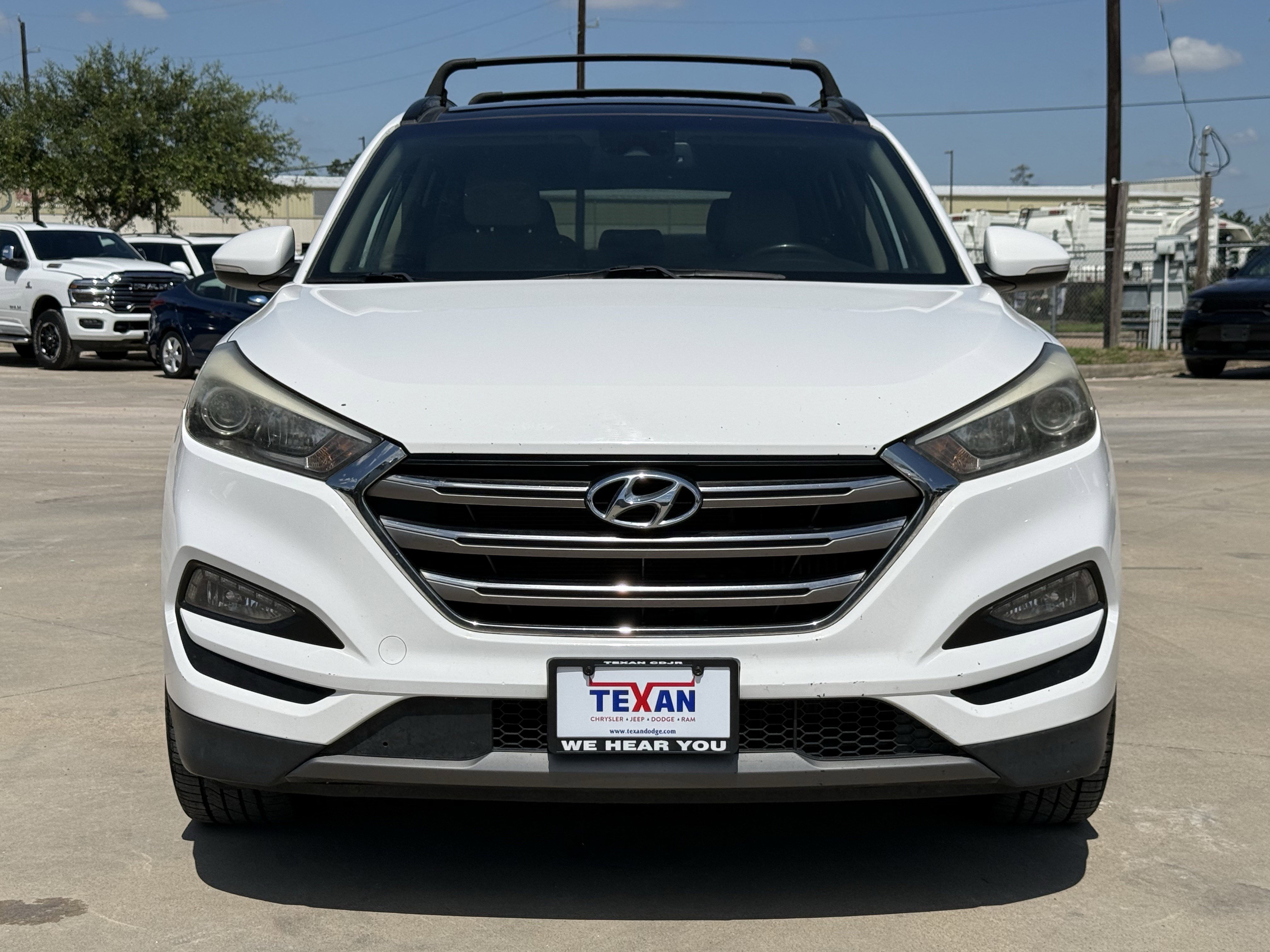 Used 2016 Hyundai Tucson Limited w/ Option Group 03 AWD/4WD image 10