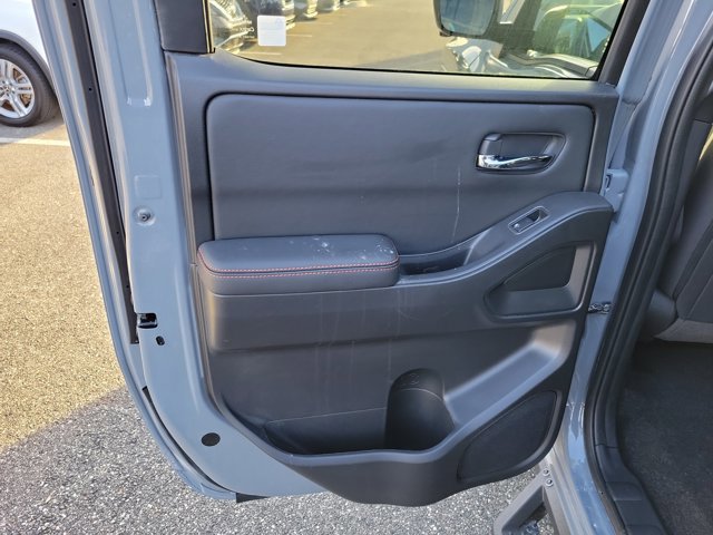 Used 2023 Nissan Frontier Pro-X w/ Pro Convenience Package image 13