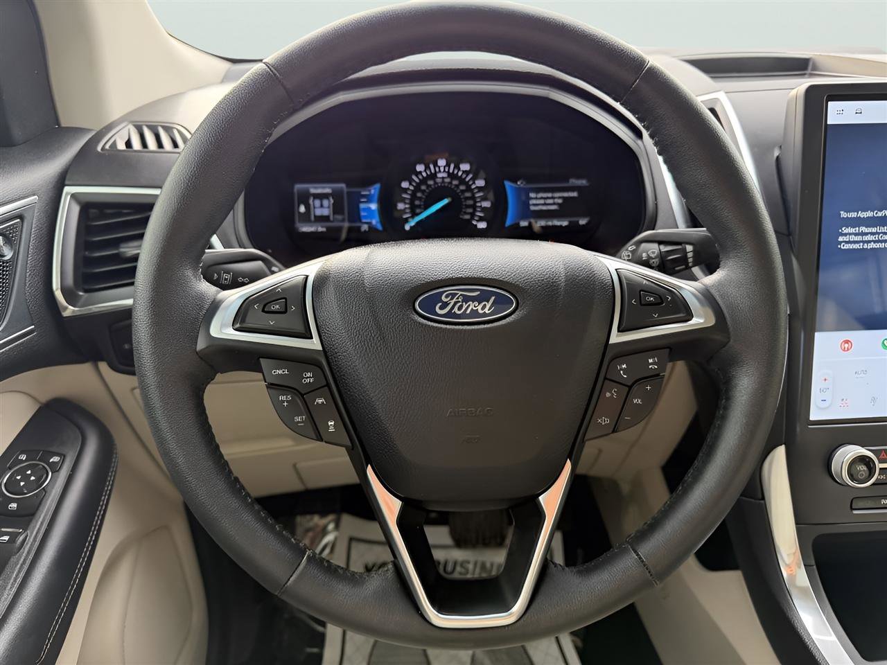 Used 2024 Ford Edge Titanium w/ Equipment Group 301A image 24