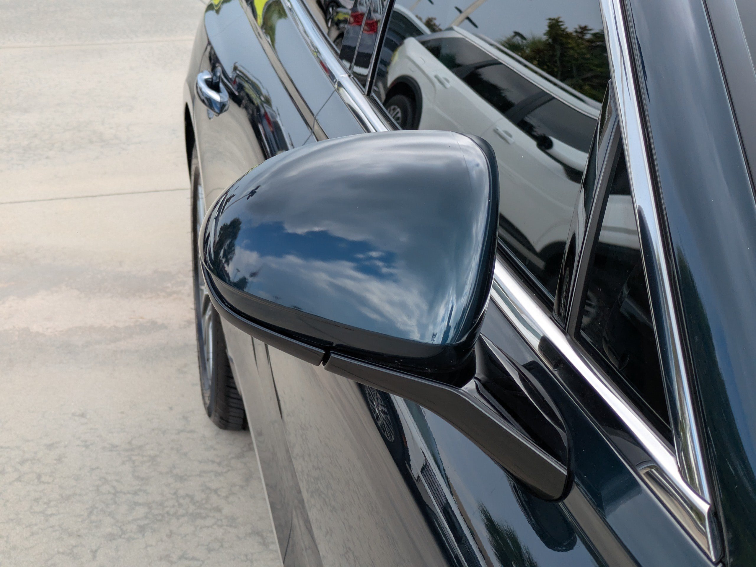 Certified 2023 Genesis G80 2.5T RWD image 8