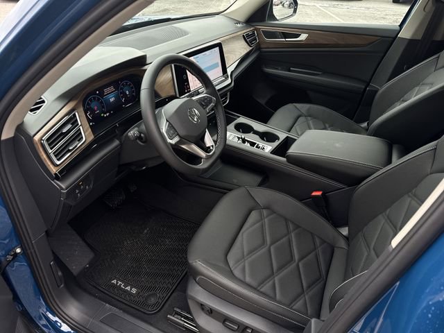 New 2026 Volkswagen Atlas SE image 10