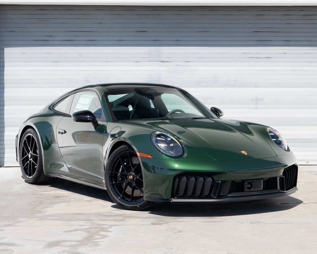 New 2026 Porsche 911 Carrera GTS RWD image 9