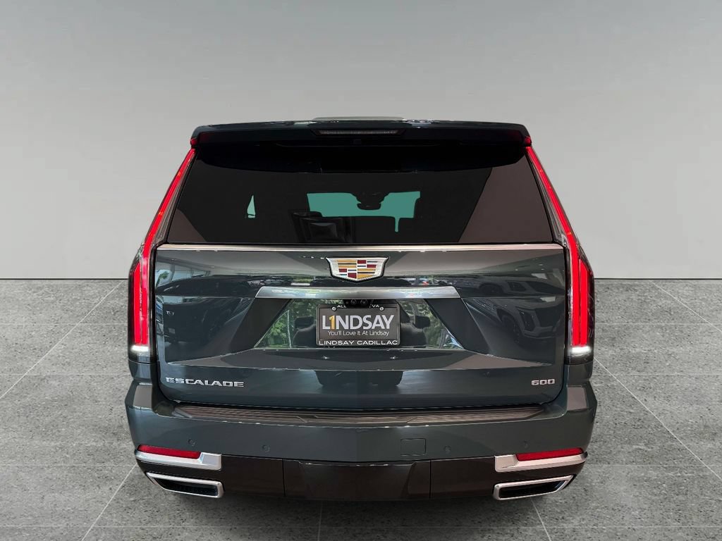 Used 2026 Cadillac Escalade Luxury w/ LPO, Floor Liner Package AWD/4WD image 11