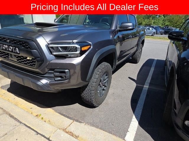 Used 2020 Toyota Tacoma TRD Pro AWD/4WD image 13
