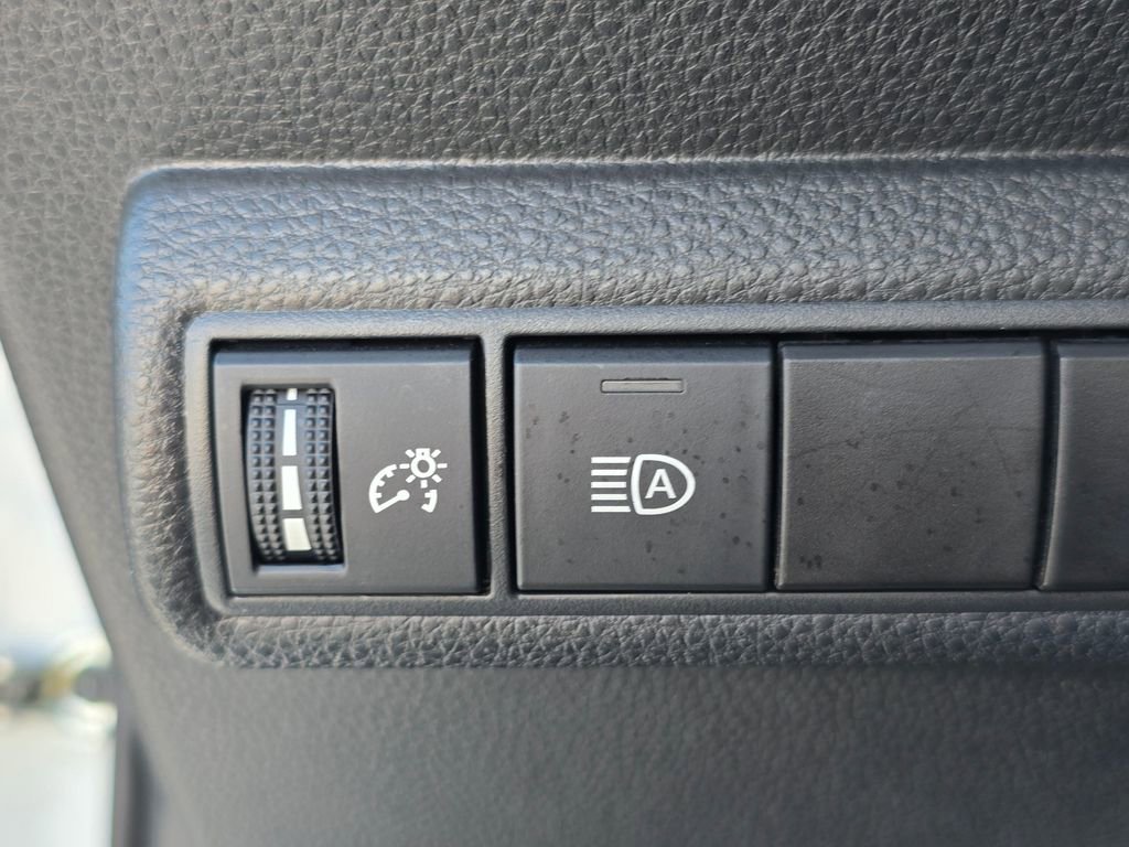 Used 2023 Toyota Corolla XSE FWD image 25