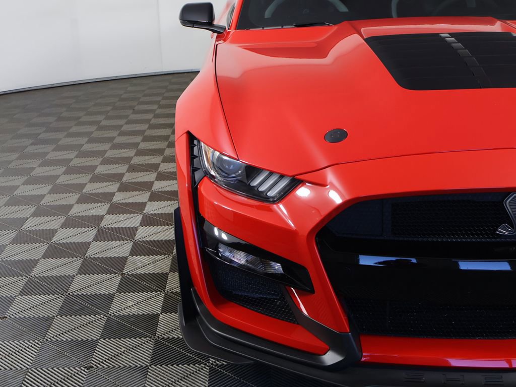Used 2021 Ford Mustang Shelby GT500 w/ Technology Package RWD image 11