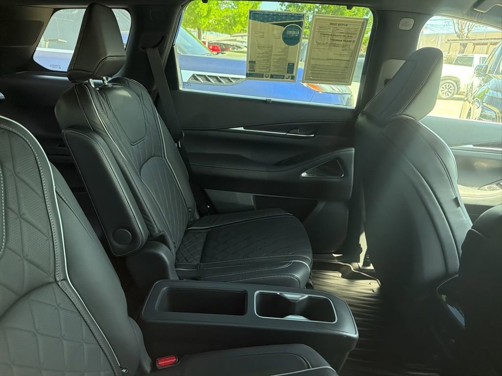 Certified 2024 INFINITI QX60 Autograph w/ Cargo Package image 5