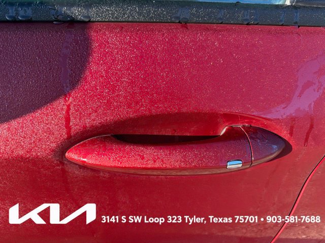 Used 2023 Chevrolet TrailBlazer RS w/ Sun and Liftgate Package FWD image 5