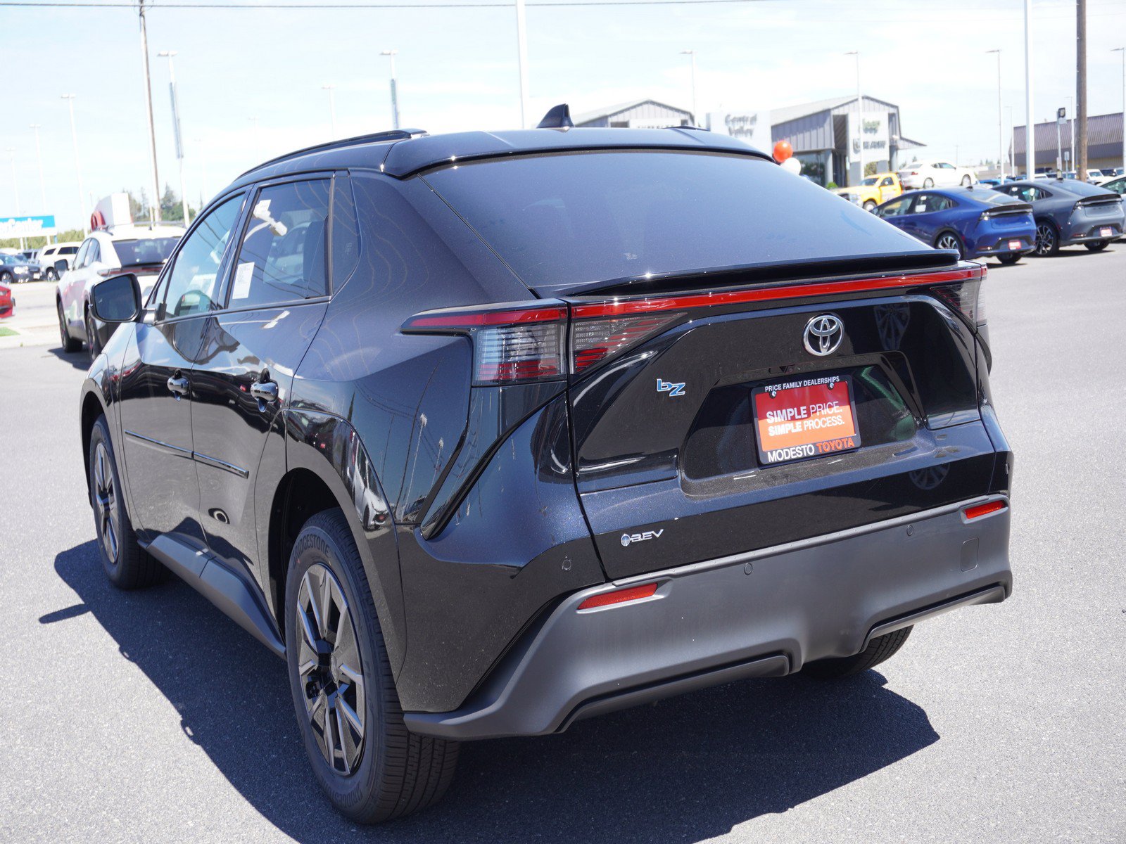New 2026 Toyota bZ FWD image 8