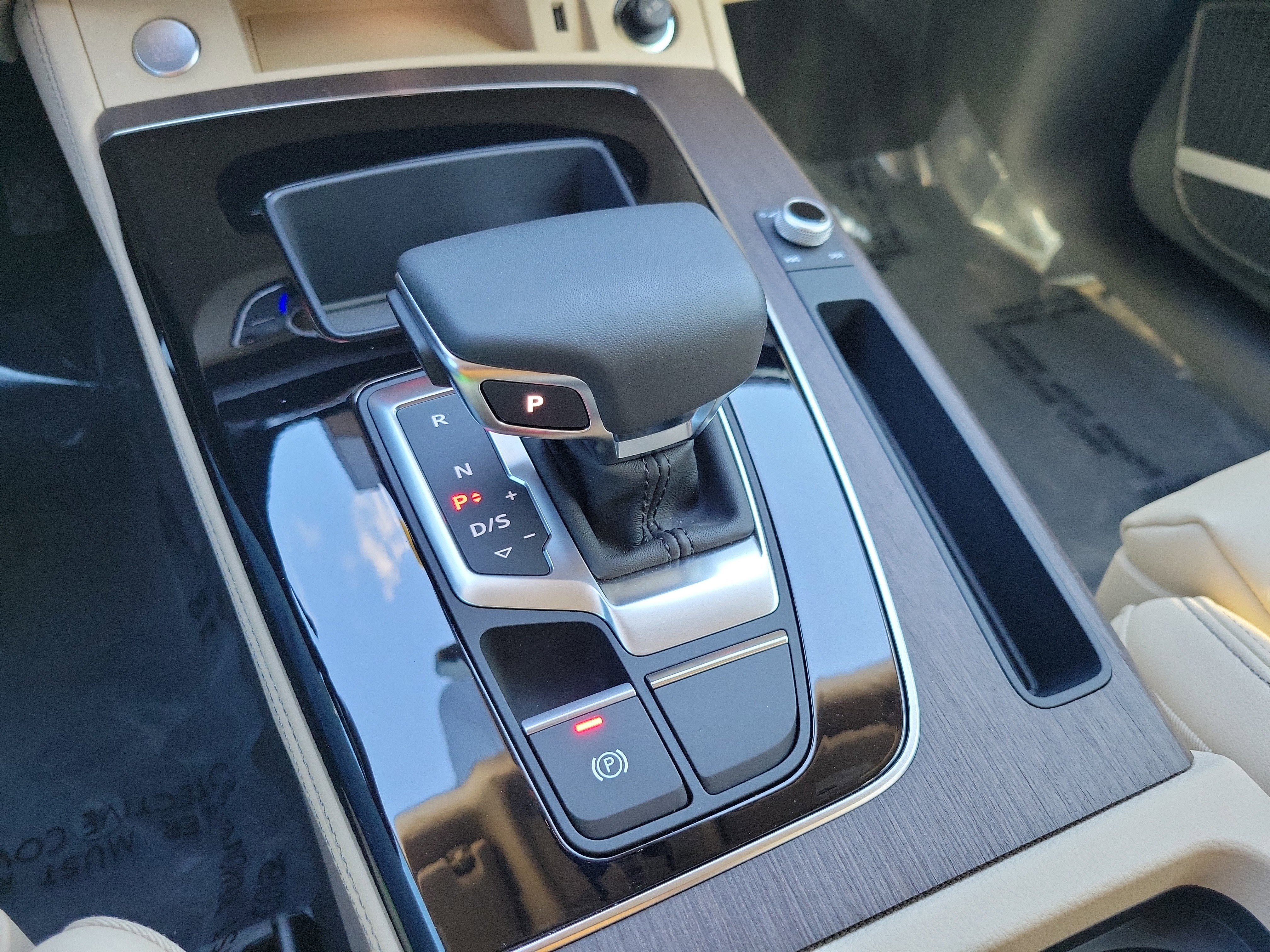 Used 2024 Audi Q5 2.0T Premium Plus image 31