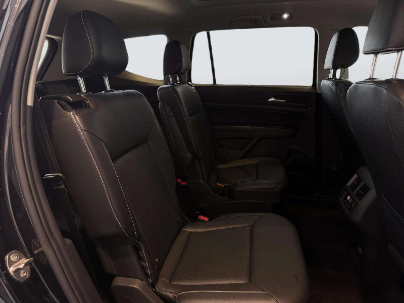 Used 2021 Volkswagen Atlas SEL FWD image 36