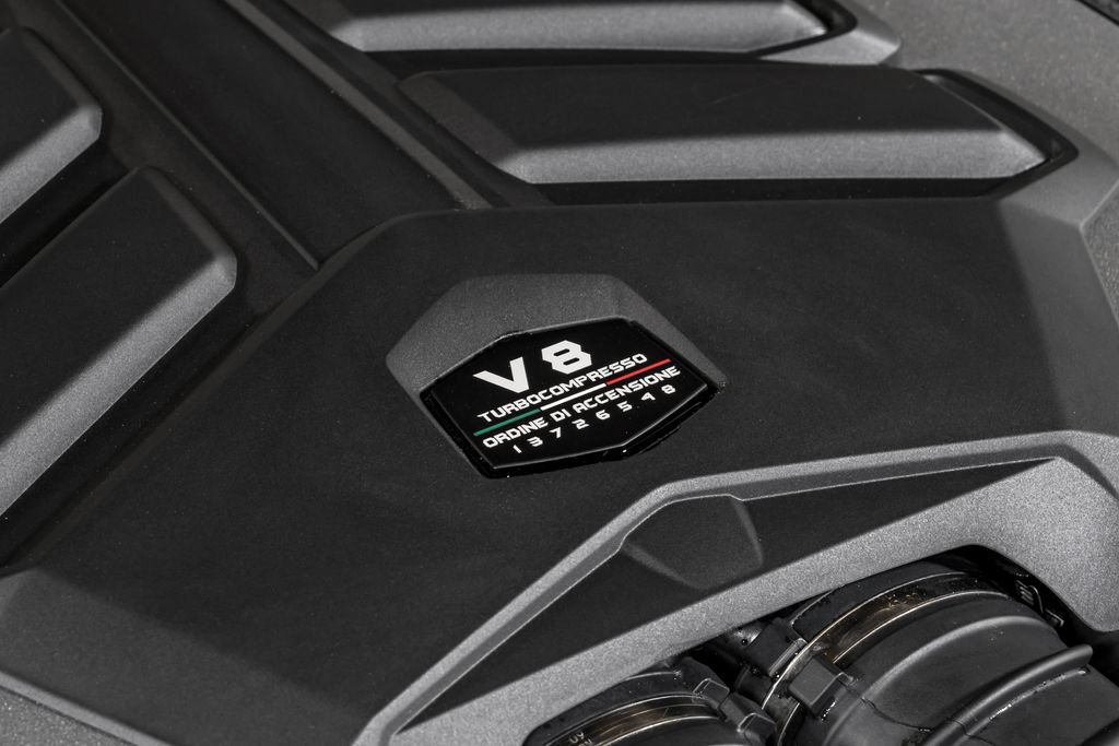 Used 2025 Lamborghini Urus S AWD/4WD image 51