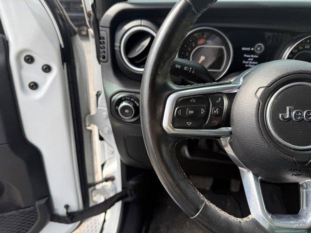 Used 2020 Jeep Wrangler Unlimited Sahara image 14