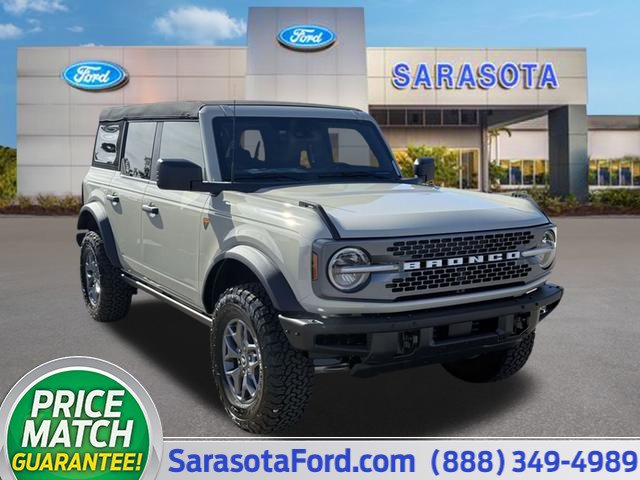 New 2025 Ford Bronco Badlands image 1