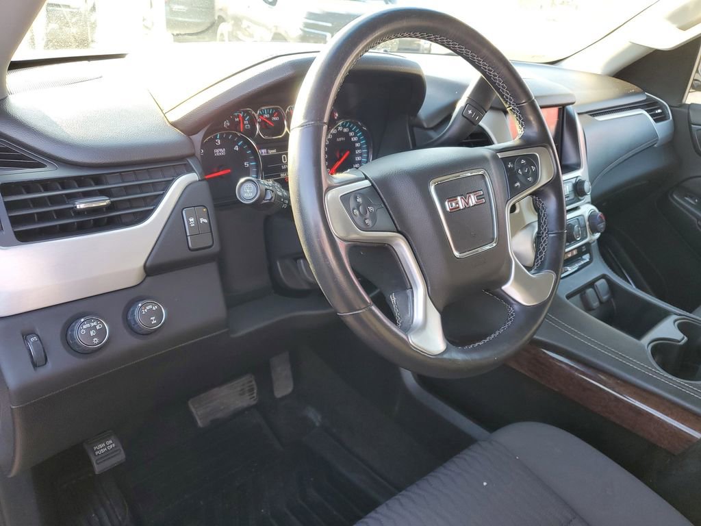 Used 2018 GMC Yukon SLE image 8