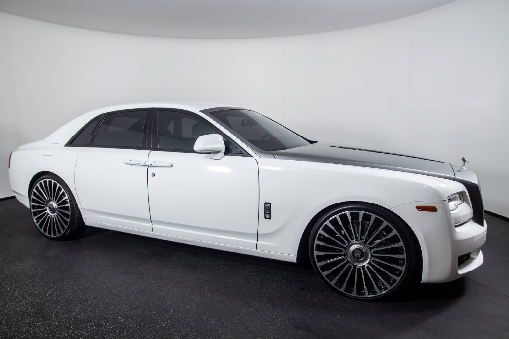 Used 2019 Rolls-Royce Ghost RWD image 21