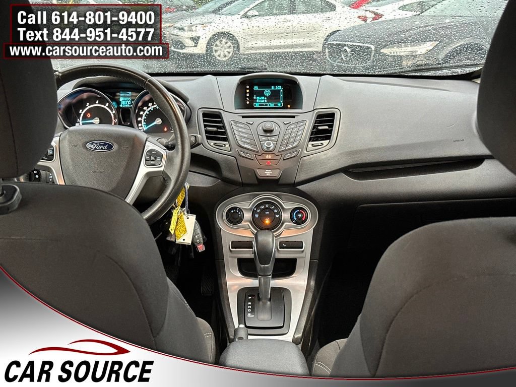 Used 2015 Ford Fiesta SE FWD image 27