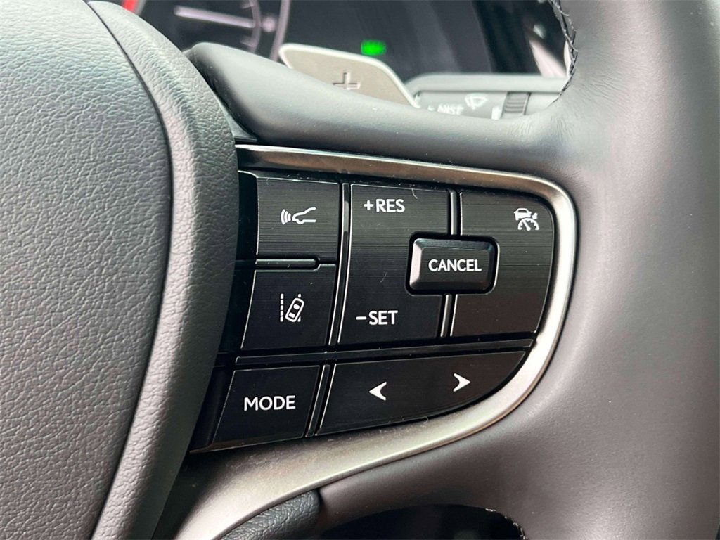 Certified 2023 Lexus ES 350 w/ Premium Package image 21