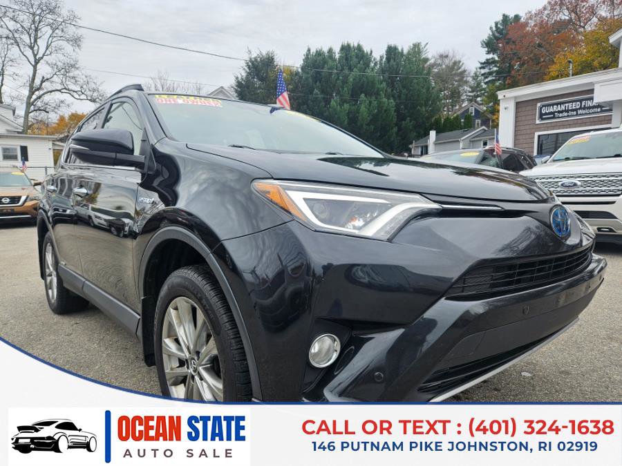 Used 2018 Toyota RAV4 Limited w/ Carpet Mat Package image 7