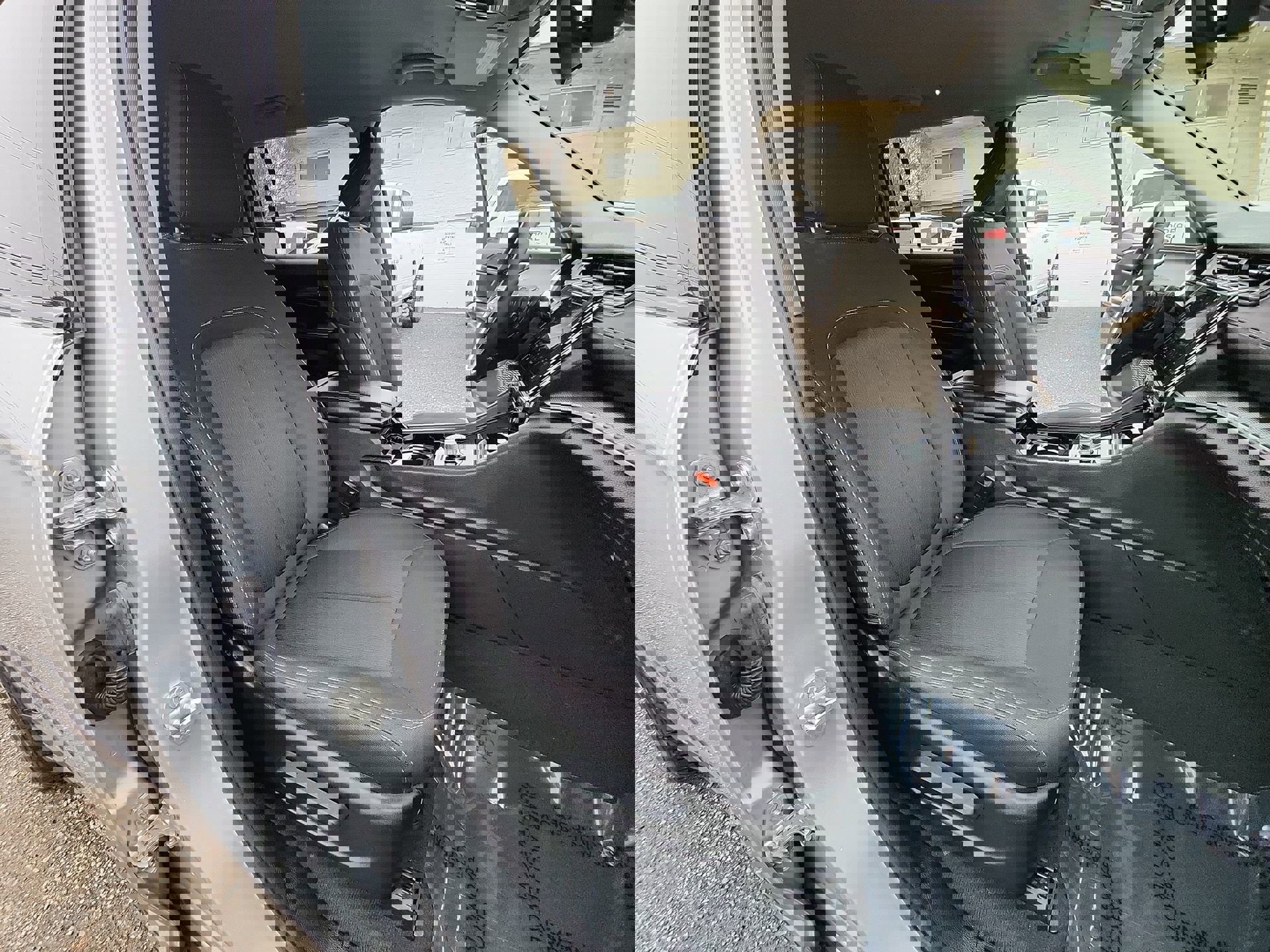 Certified 2023 Jeep Grand Cherokee L Laredo image 25