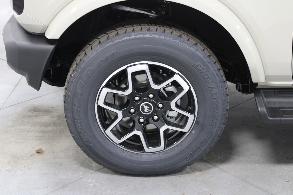 New 2025 Ford Bronco Outer Banks image 20