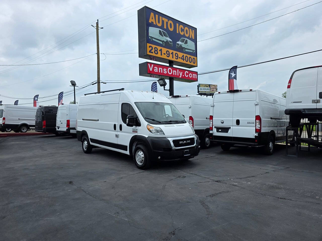 Used 2020 RAM ProMaster 2500 w/ Premium Appearance Group FWD image 26