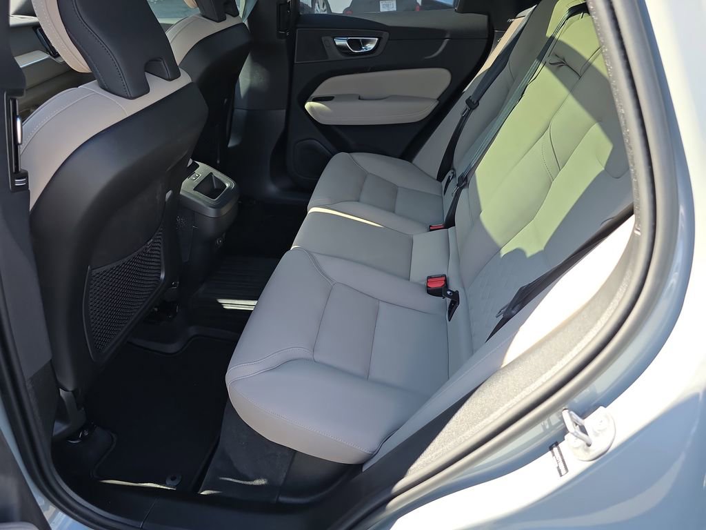 Certified 2026 Volvo XC60 B5 Plus w/ Protection Package Premier AWD/4WD image 10