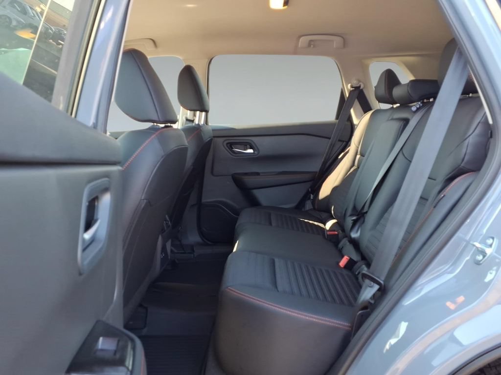 New 2026 Nissan Rogue SV w/ Rock Creek Premium Package AWD/4WD image 10