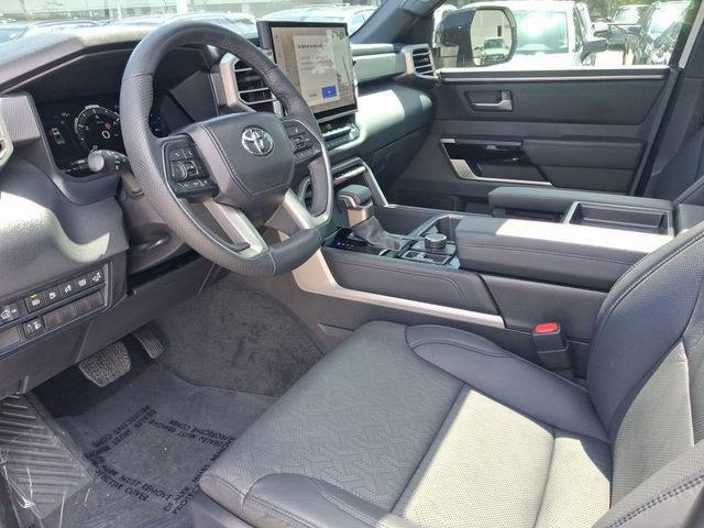 Used 2025 Toyota Tundra Limited AWD/4WD image 11