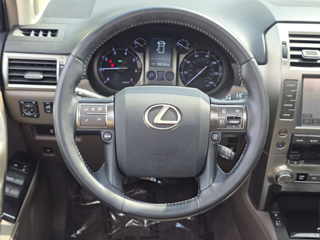Used 2017 Lexus GX 460 AWD/4WD image 20