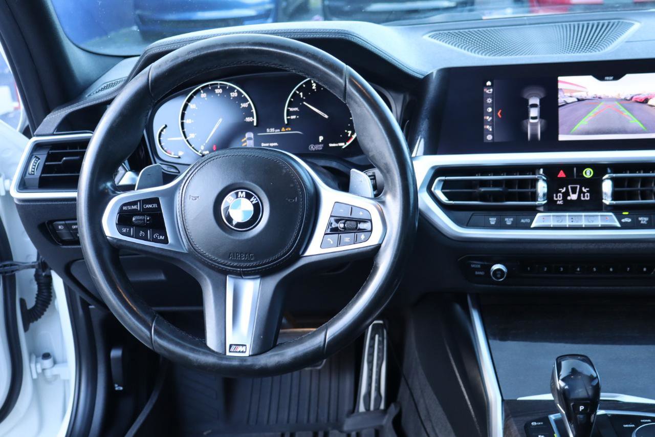 Used 2019 BMW 330i Sedan w/ M Sport Package RWD image 18
