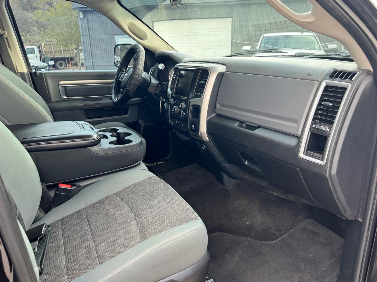 Used 2017 RAM 2500 SLT w/ Protection Group AWD/4WD image 10