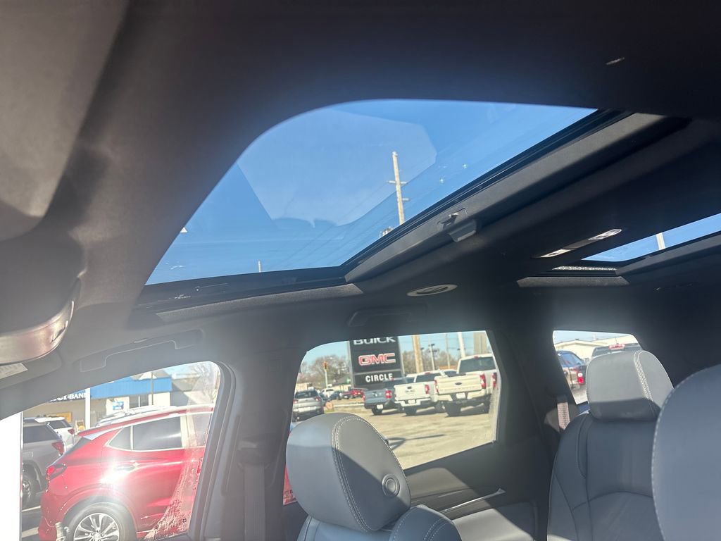 Used 2023 Buick Enclave Essence w/ Experience Buick Package image 25