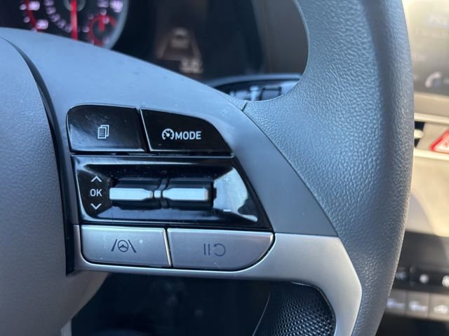 Certified 2023 Hyundai Elantra SEL w/ Cargo Package image 15