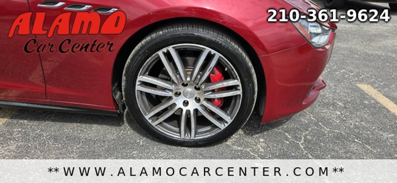 Used 2017 Maserati Ghibli S Q4 AWD/4WD image 13