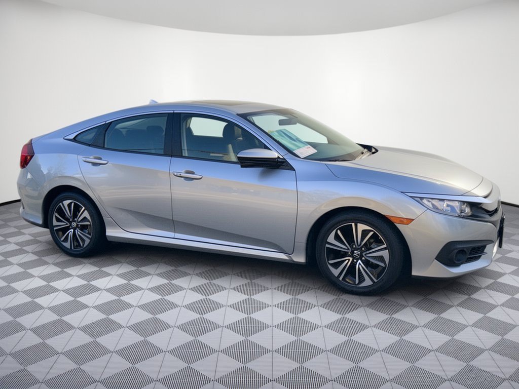 Certified 2018 Honda Civic EX-T image 7