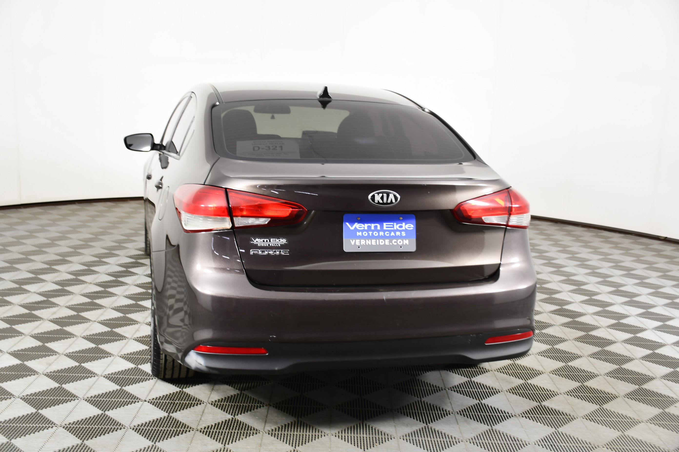 Used 2018 Kia Forte LX image 7
