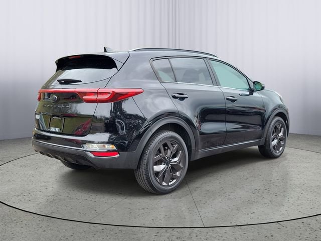 Certified 2022 Kia Sportage Nightfall Edition image 3