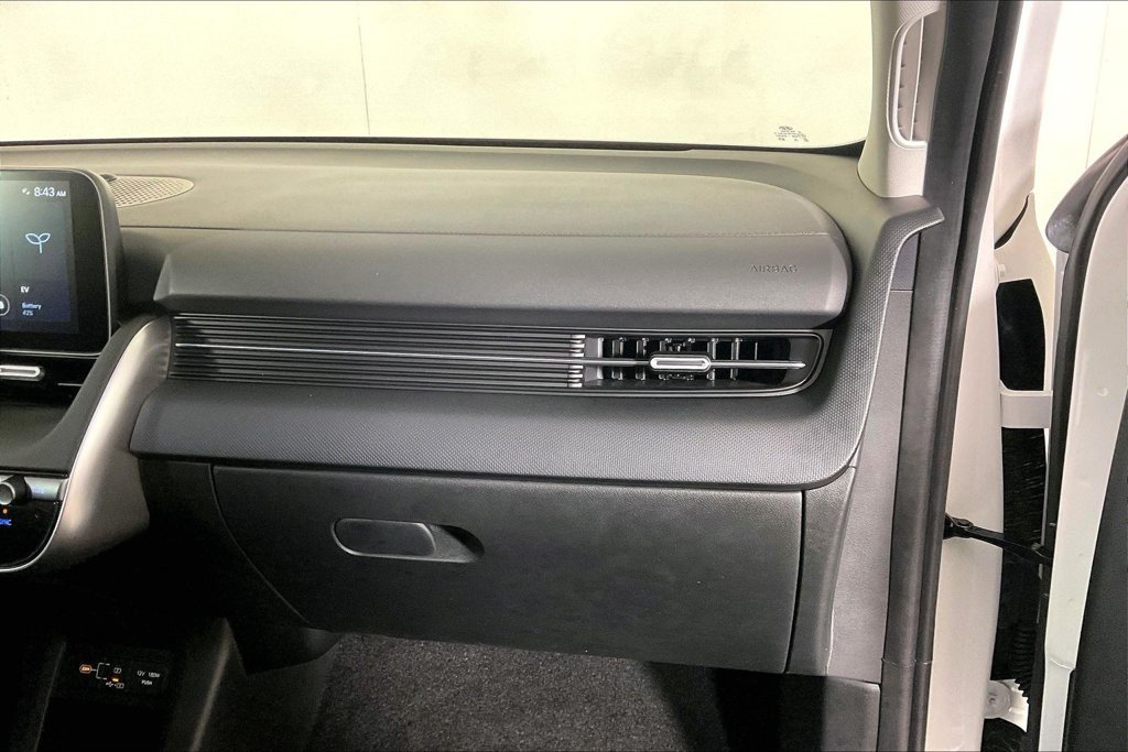 Used 2025 Hyundai Ioniq 5 SEL RWD image 16