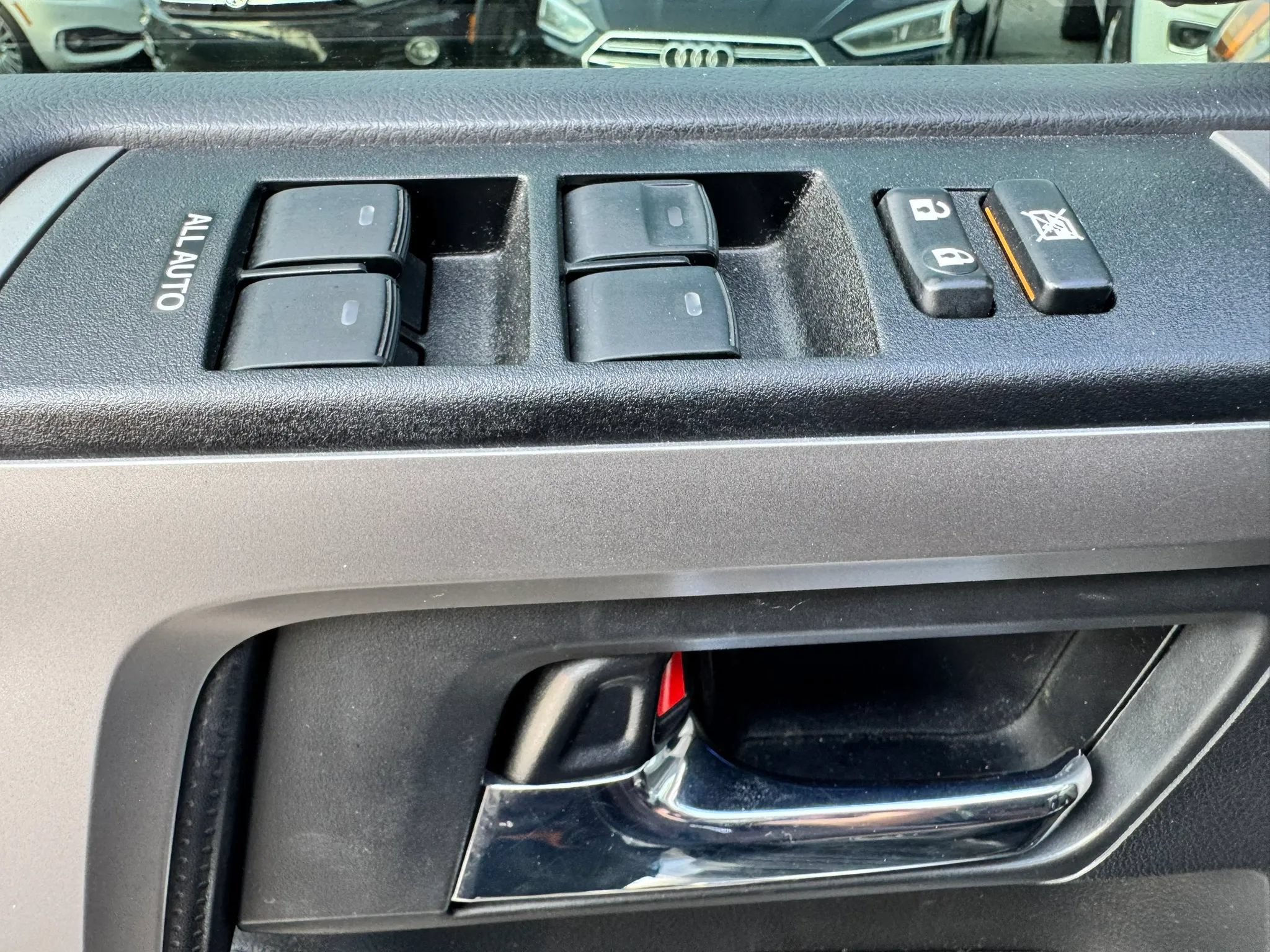 Used 2022 Toyota 4Runner Limited RWD image 14