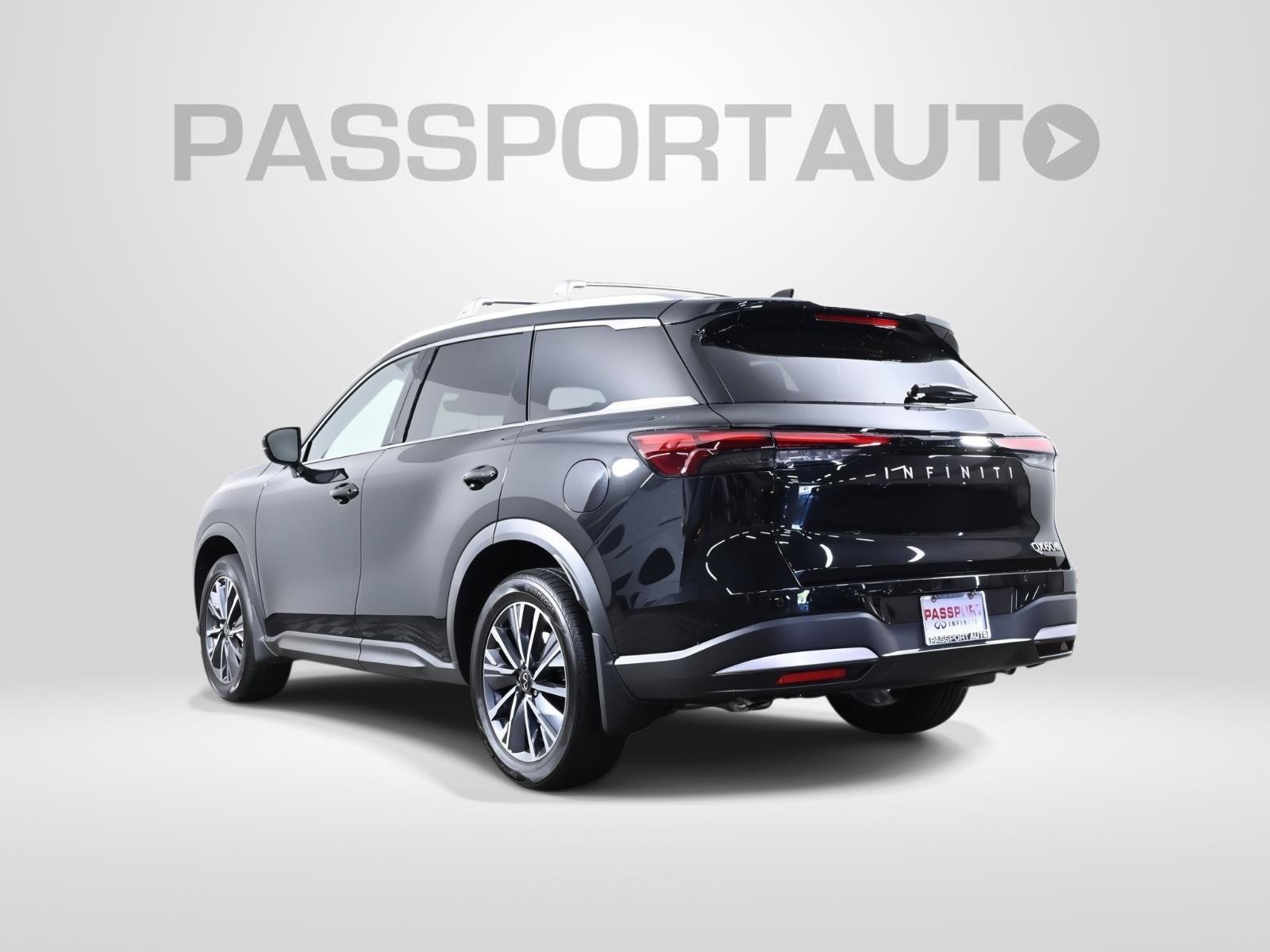 Certified 2027 INFINITI QX60 Luxe w/ Family Package AWD/4WD image 4