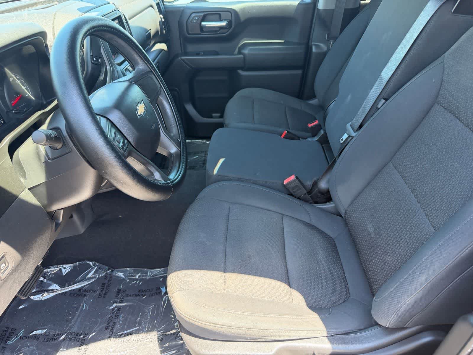 Used 2020 Chevrolet Silverado 1500 Custom w/ Custom Value Package RWD image 12