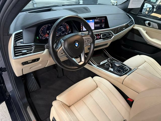 Used 2021 BMW X7 xDrive40i w/ Premium Package AWD/4WD image 9
