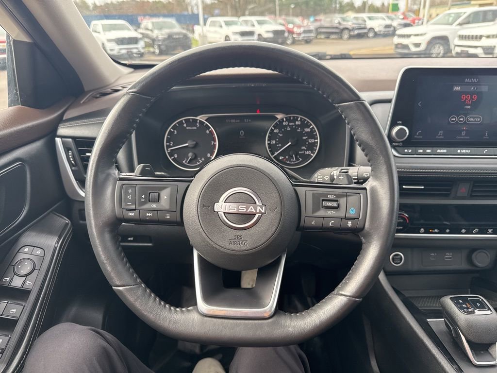 Used 2023 Nissan Rogue SV w/ SV Premium B Package AWD/4WD image 31